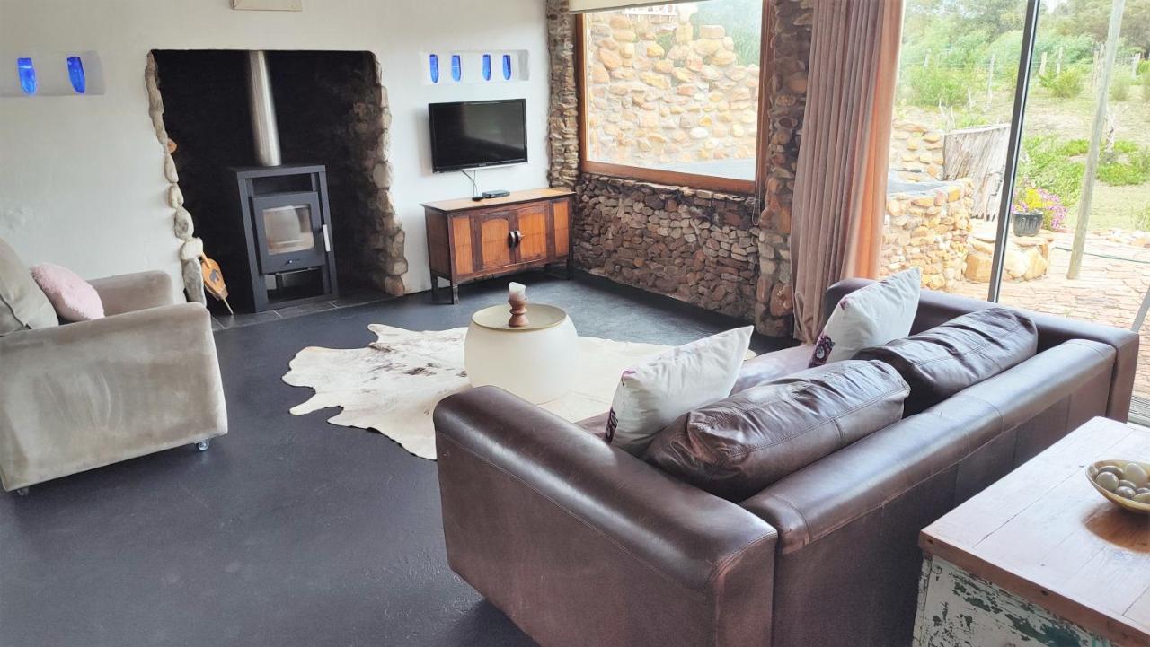 The Riverstone - Romantic Hideaway By The River - Loadshedding Free! Napier Bagian luar foto